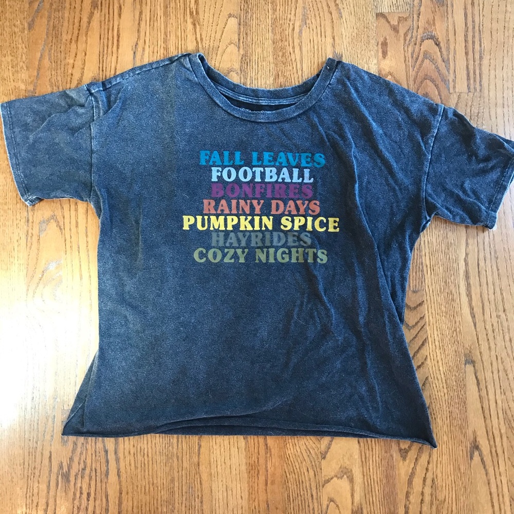 Distressed looking black/dark gray fall tee shirt